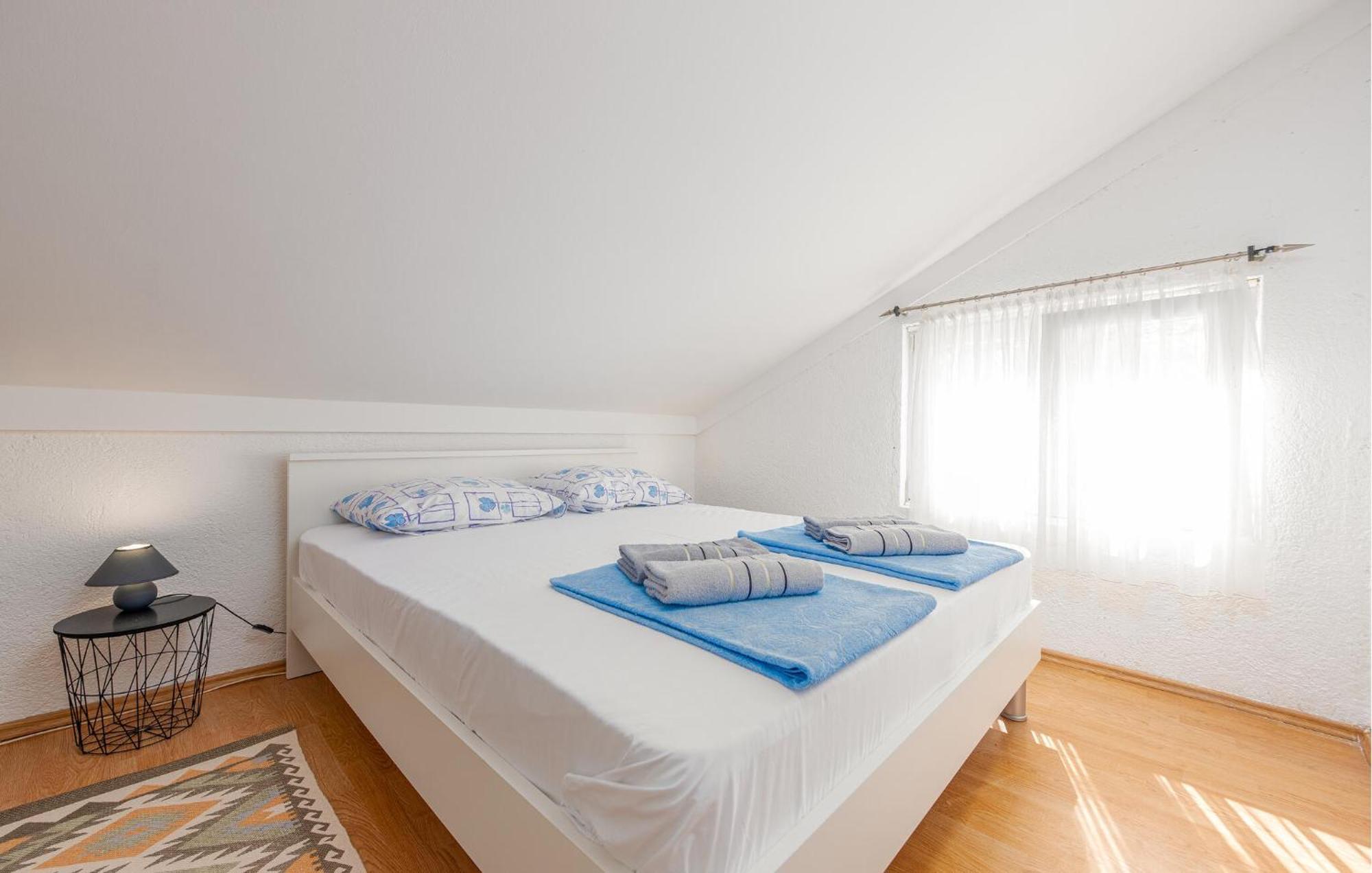 Nice Apartment In Potocnica With House Sea View Borovići Eksteriør bilde